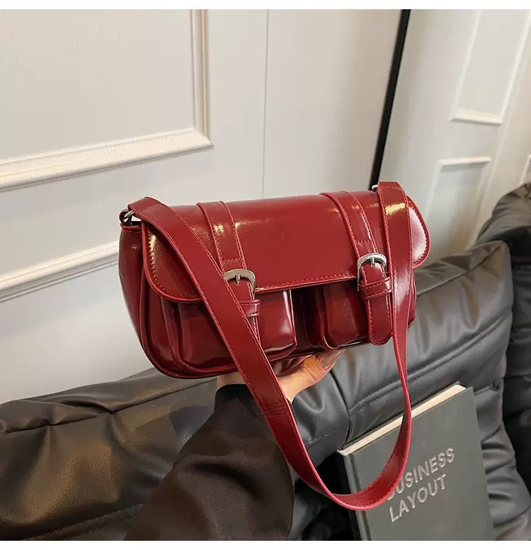 Belle Buckle Baguette