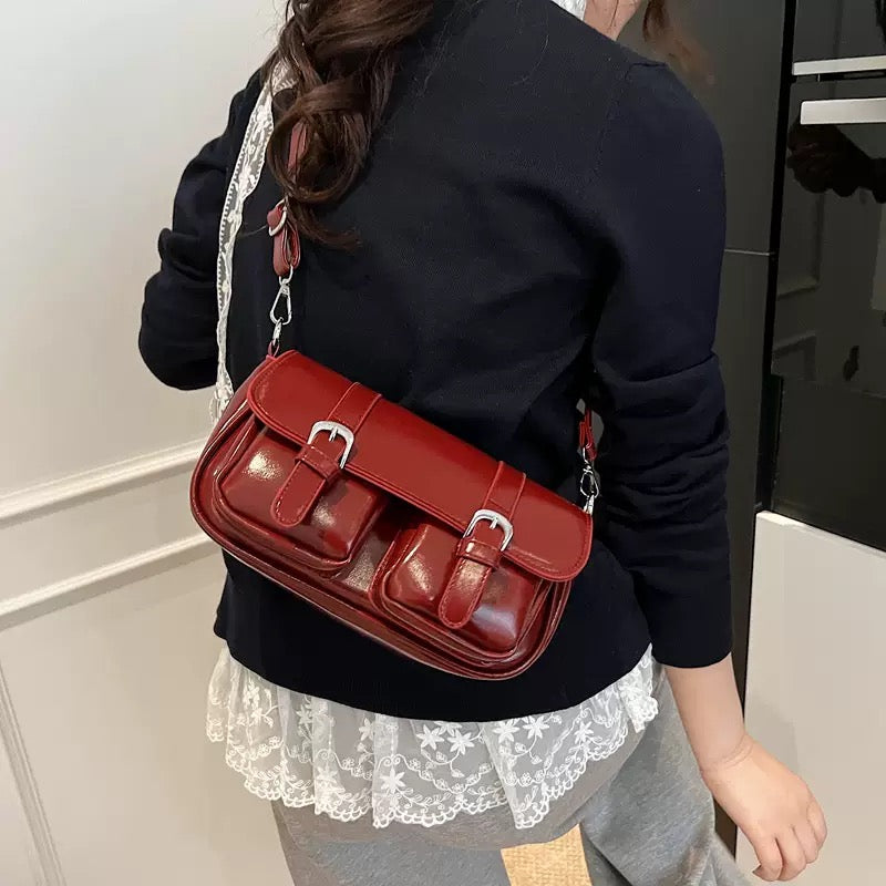 Belle Buckle Baguette