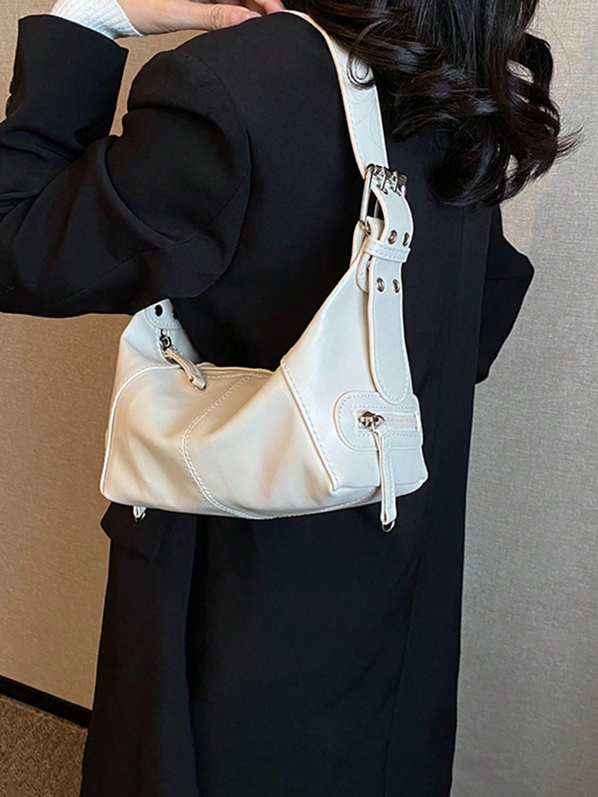 Luna shoulder Bag